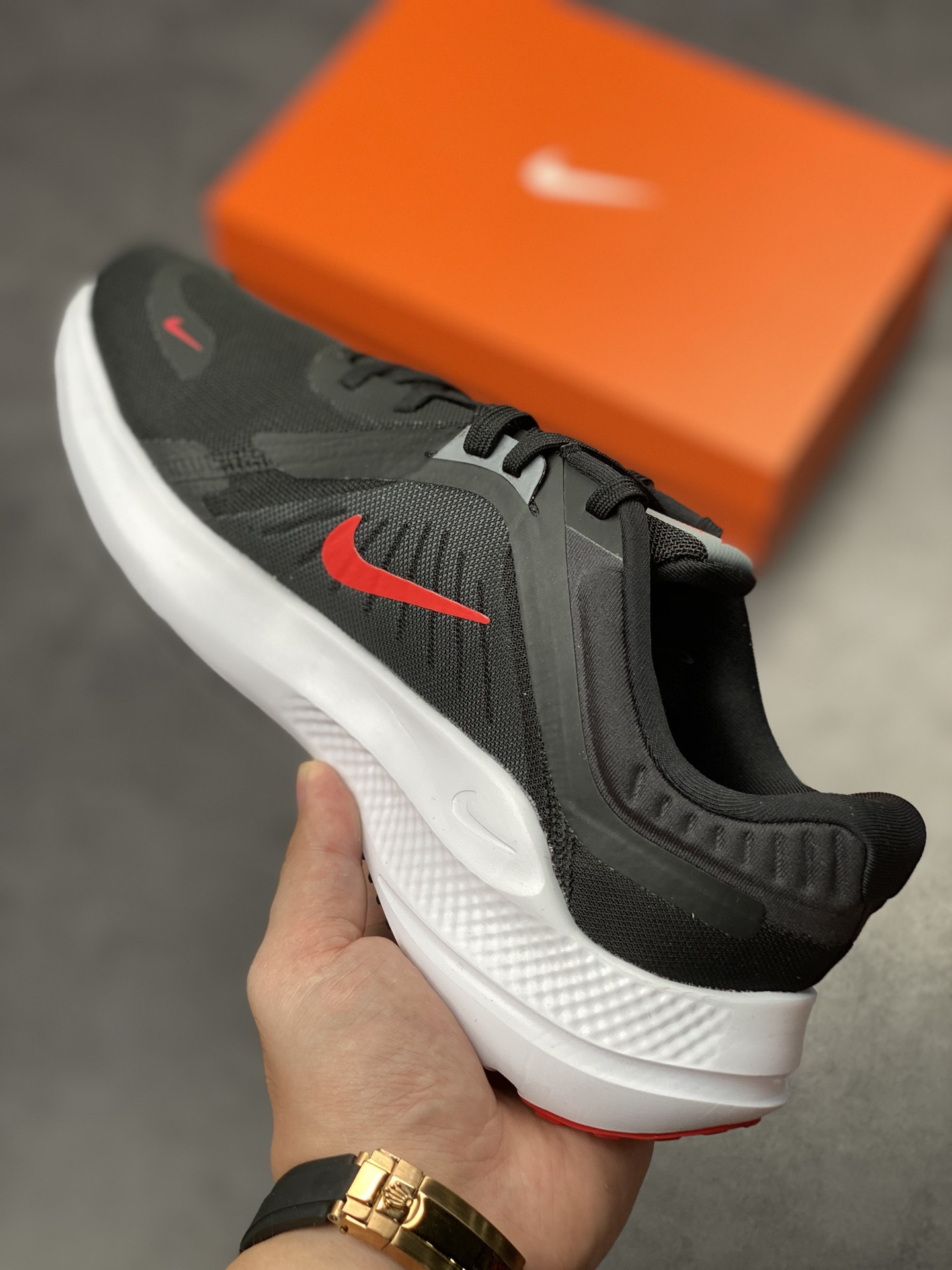 180 Nike Quest 5极速5代 网面透气 时尚休闲跑步鞋 DD0204-004