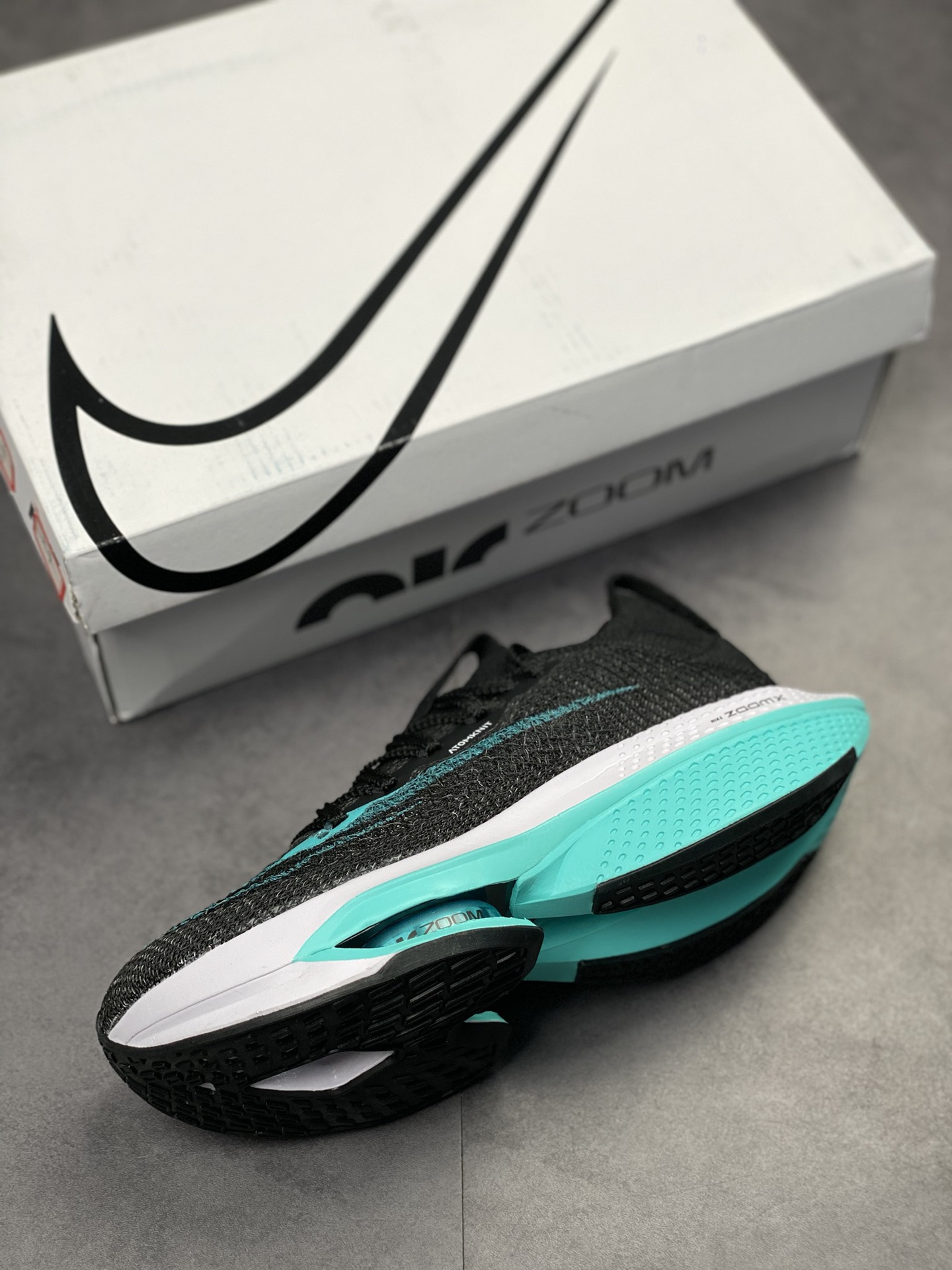 320 Nike Air Zoom Alphafly NEXTProto 马拉松3.0高性能跑鞋DV9422-500