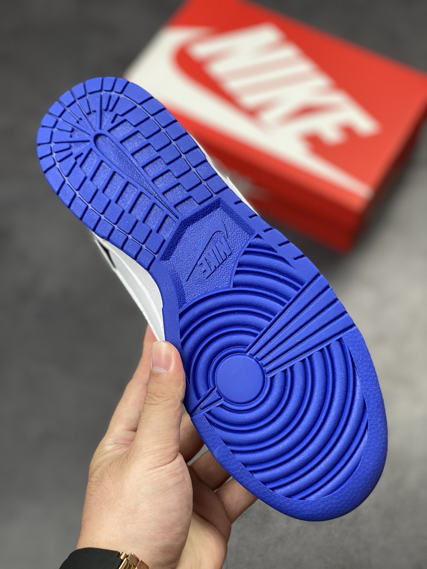 220 NIKE SB Dunk Low 黑白蓝 FD9064-110