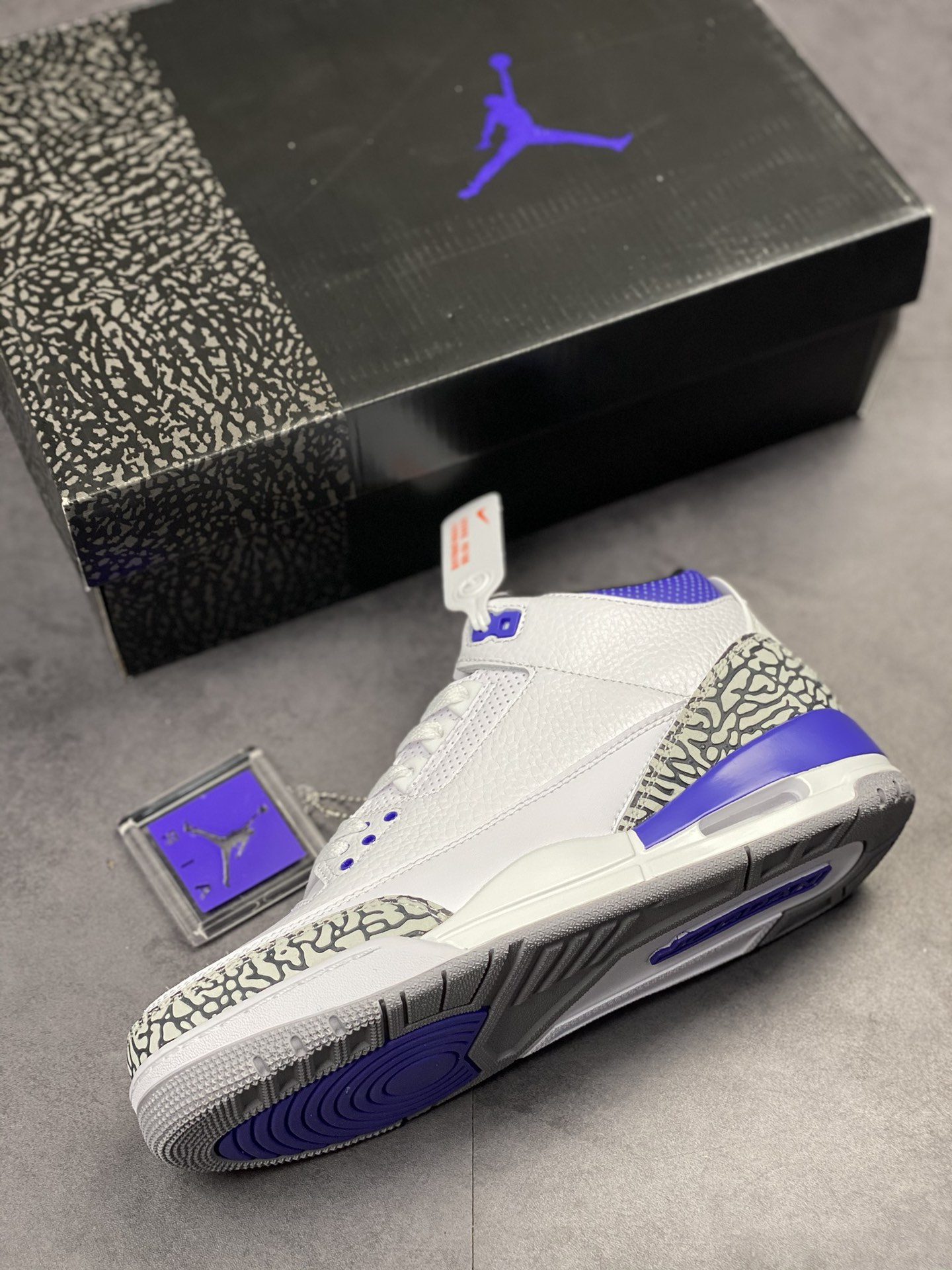 280 Air jordan 3 Retro ”Pine Green” 恶人紫 CT8532-105