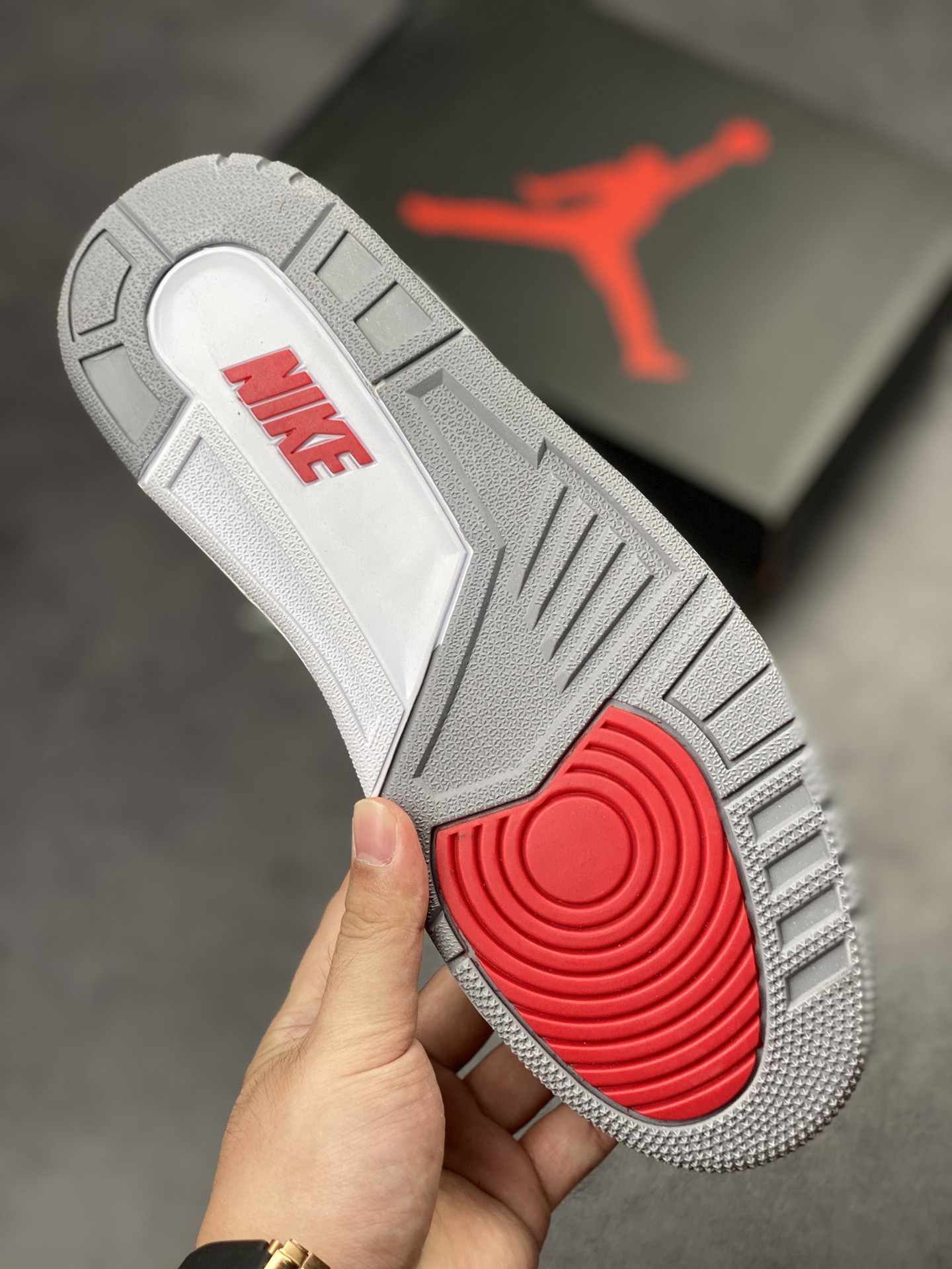 280 Air Jordan 3 Retro Low 火焰红 DN3707-160