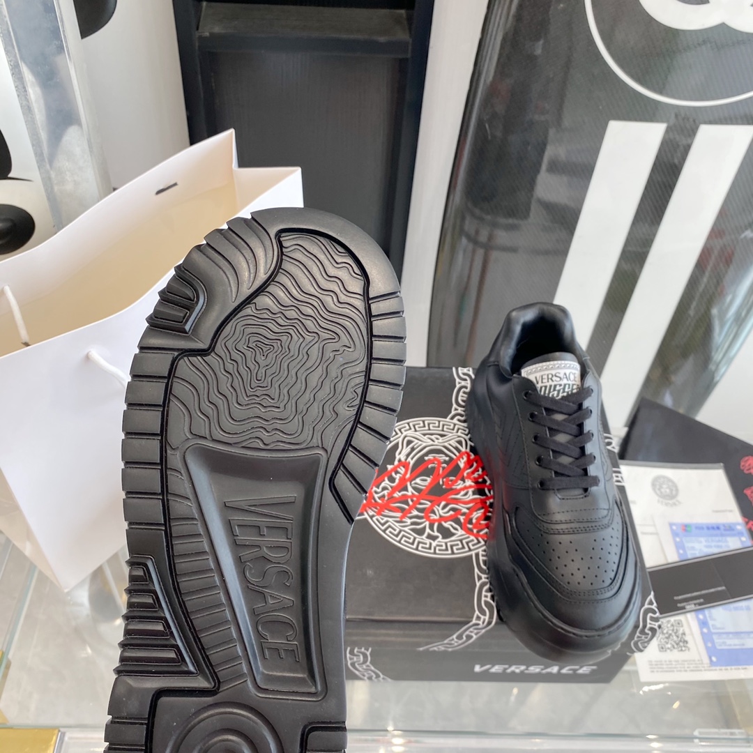 800 versace, Van Schuys 2022s, original development of a new repertoire shoe. 35-45 - 图片 3