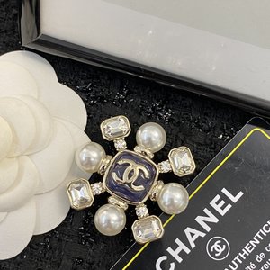 Supplier in China Chanel Jewelry Brooch Spring/Summer Collection
