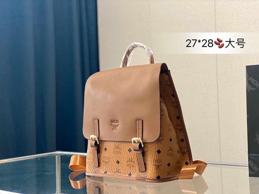 J5 Mcm新品双肩包 外部翻盖，容量大的没得说 年轻活力英伦复古可爱girl 27*28