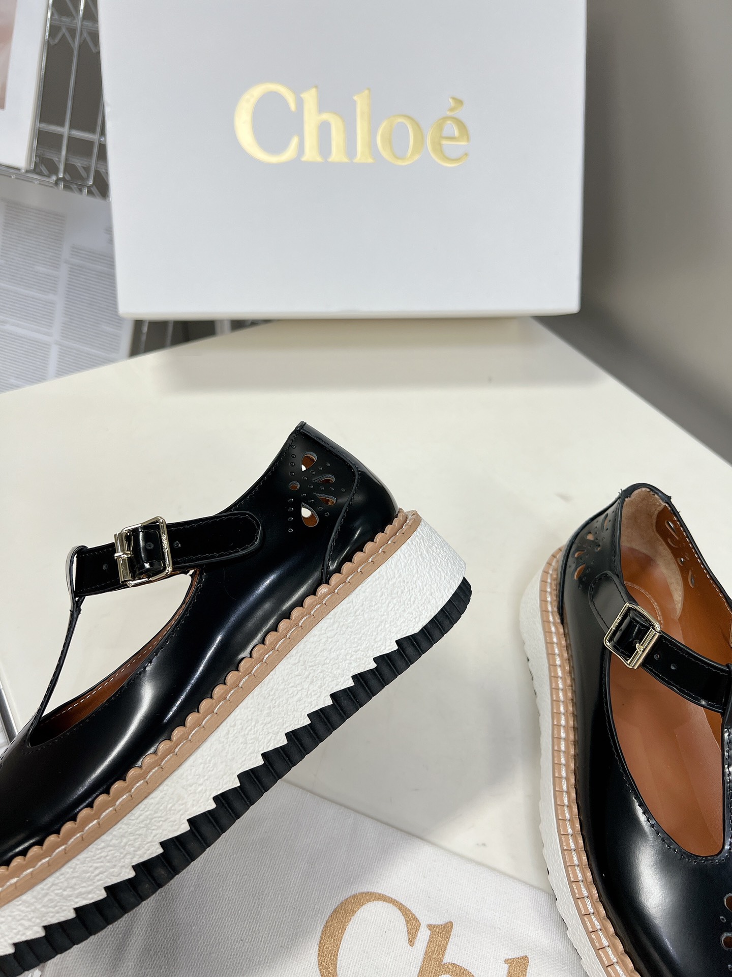 Chloe’s Rare Autumn Shoes: Comfortable, Stylish, and Custom-Made Sizes - 图片 8