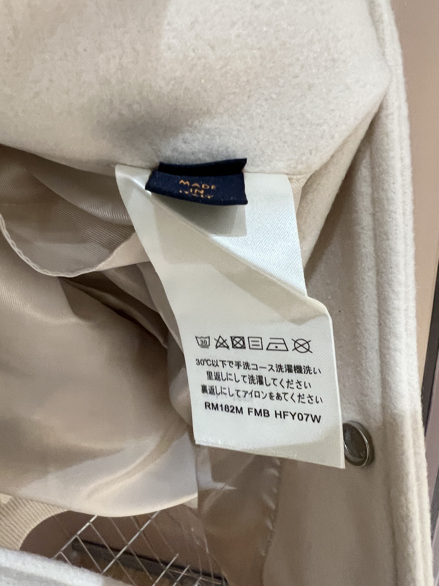 Louis Vuitton 22SS王炸款来袭..💣棒球服外套！💛💛💛这件太好看了！INS上已经被刷爆了