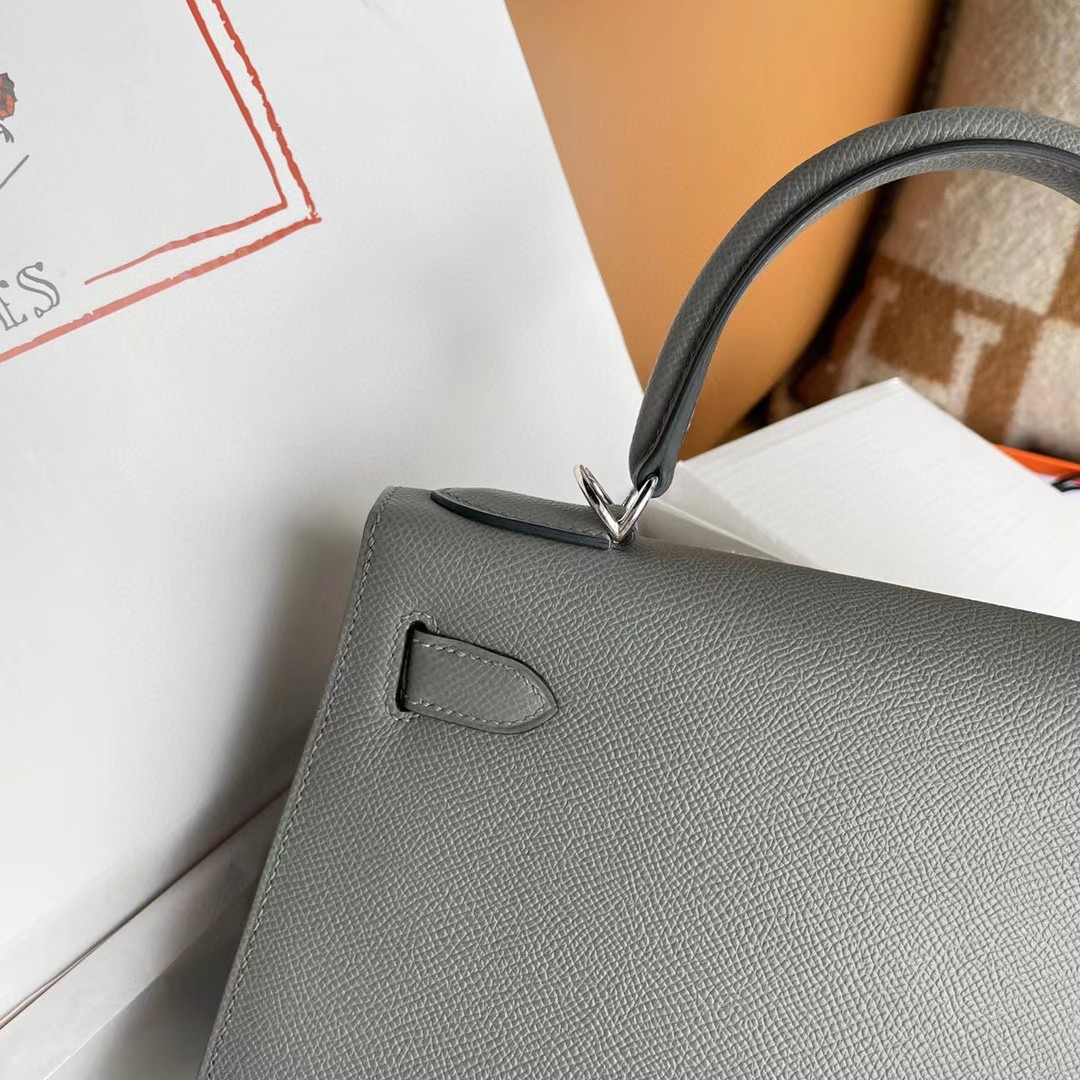 Vendita online Hermes Kelly Borsette Borse Crossbody & Borse a Tracolla Grigio Hardware argento Epsom 8 a1664930766994 7268