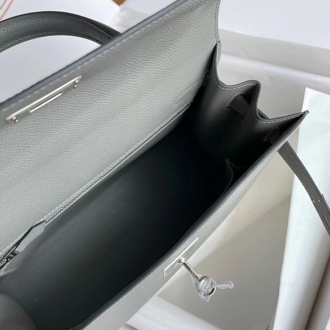 Vendita online Hermes Kelly Borsette Borse Crossbody & Borse a Tracolla Grigio Hardware argento Epsom 9 a1664930766995 0216