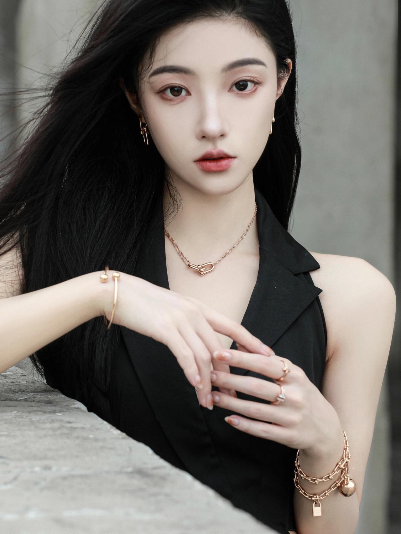 [Tiffany & Co. Jewelry]