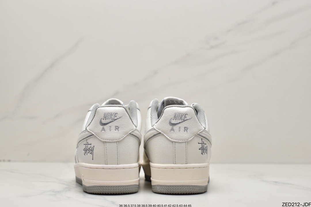260 空军 Air Force 1’07 Low 白灰斯图西联名UN1815-802