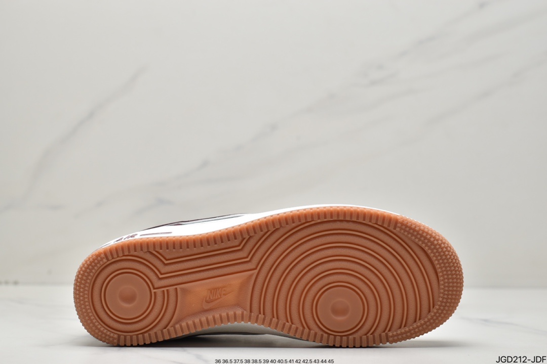 180 Nike Air Force 1 ’07 空军一号低帮百搭休闲运动板鞋DQ7659-102