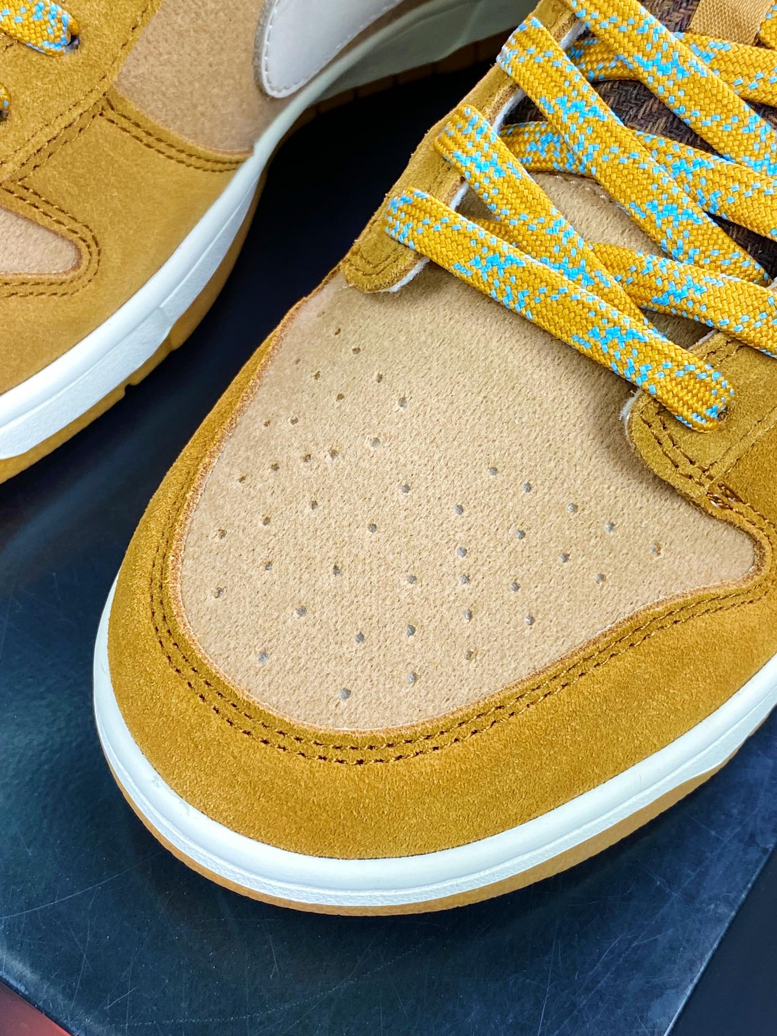 220  SB Dunk Low”Wheat Gum”扣篮系列低帮休闲运动滑板板鞋“小麦色菱格纹”DX3374-700