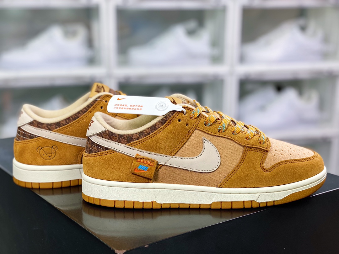 220  SB Dunk Low”Wheat Gum”扣篮系列低帮休闲运动滑板板鞋“小麦色菱格纹”DX3374-700