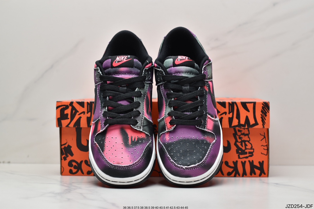 140 Nike SB Dunk LOW “Graffiti”复古休闲板鞋 扎染涂鸦 黑紫情侣款 DM0108-002