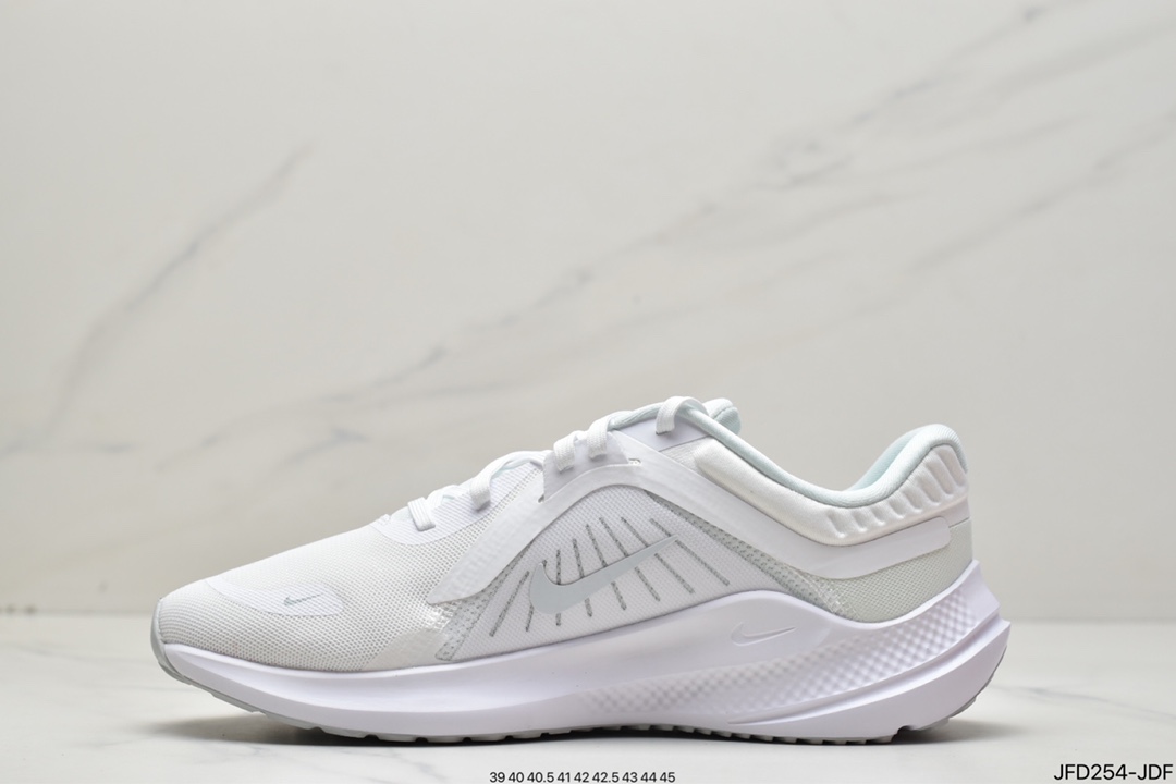 170 Quest 5极速5代 网面透气 时尚休闲跑步鞋 DD0204-100