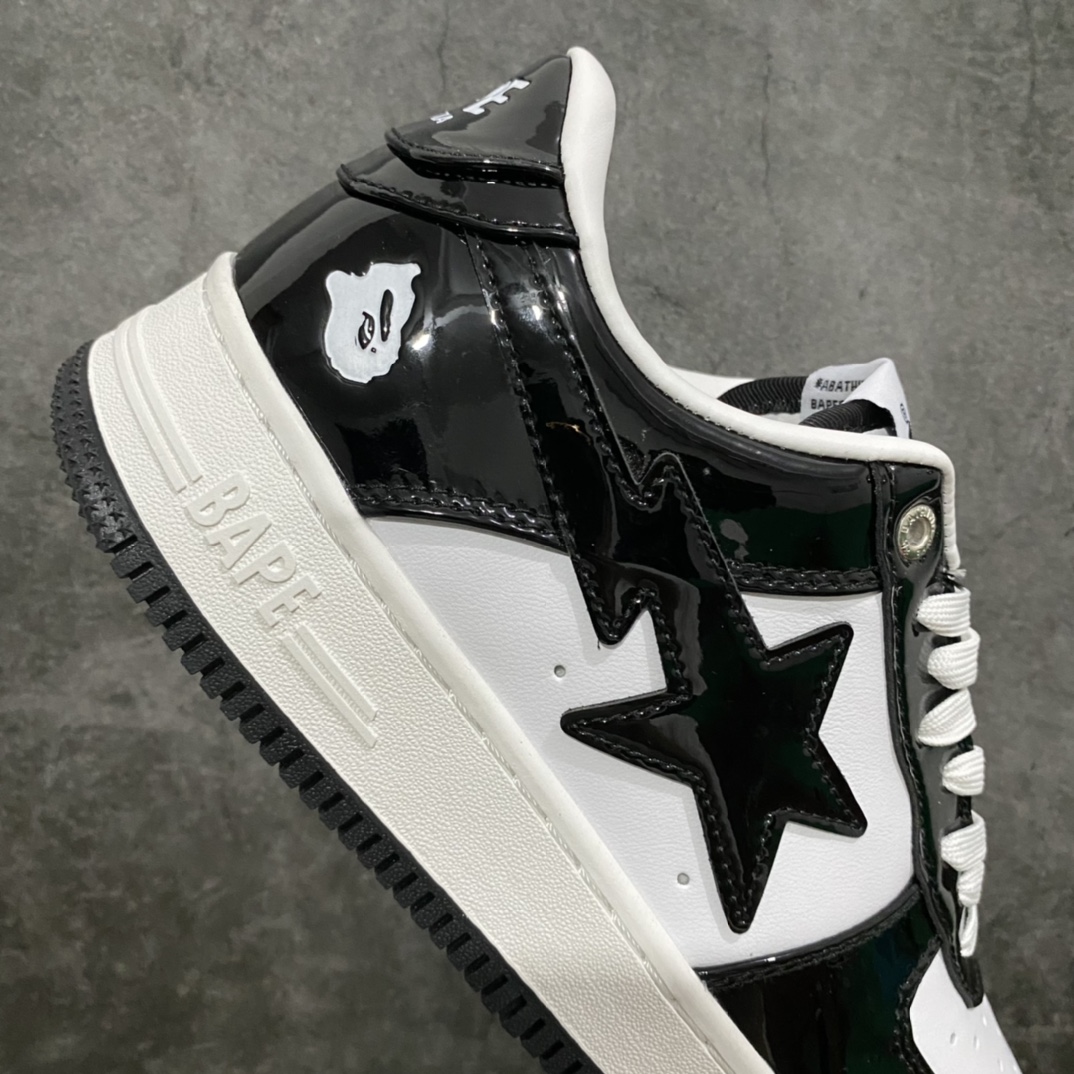 图片[7]-C版Bapesta黑白熊猫 扭曲猿人头 跟经典款黑白熊猫差不多 区别就是侧面的猿人头改成了扭曲风格……此款纯正版型 超高清洁度 海玻璃鞋垫 内置全掌气垫 全套顶级包装 包含猿人logo定制防尘袋 猿人logo卡片 抗压收纳抽屉式鞋盒 官方同步正码 尺码：36 36.5 37.5 38 38.5 39 40 40.5 41 42 42.5 43 44 44.5 45-选品中心