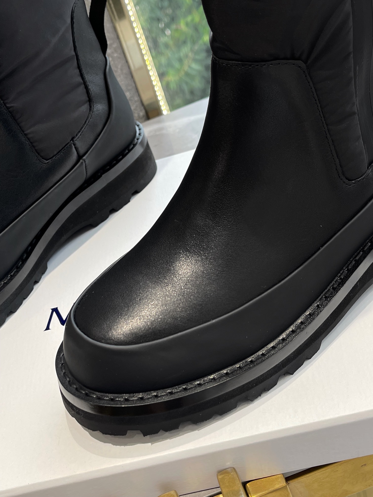Moncler Winter Snow Boots with Zipped Round Head – Imported Velvet Cotton Shoes, 2022 Collection - 图片 7