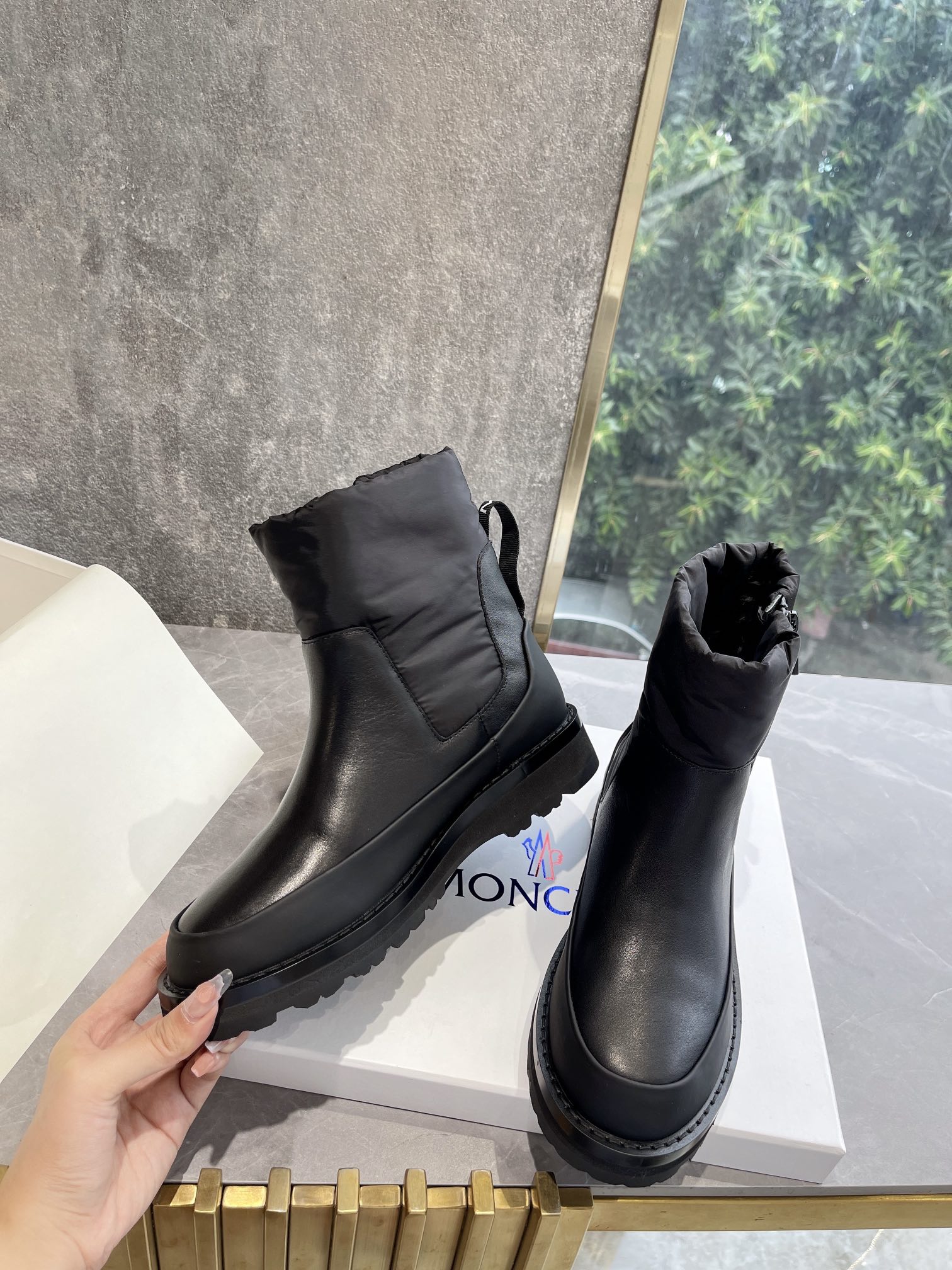 Moncler Winter Snow Boots with Zipped Round Head – Imported Velvet Cotton Shoes, 2022 Collection - 图片 4