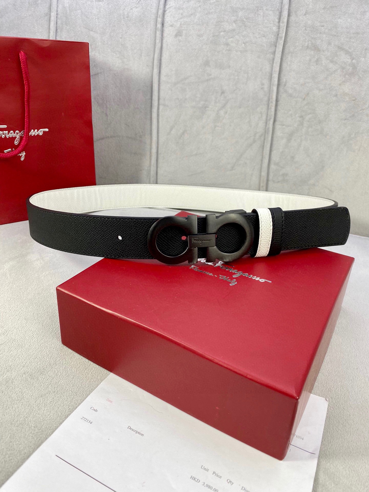 Ferragamo（男） Style White Leather Men's Belts Lookbook Reference image 1