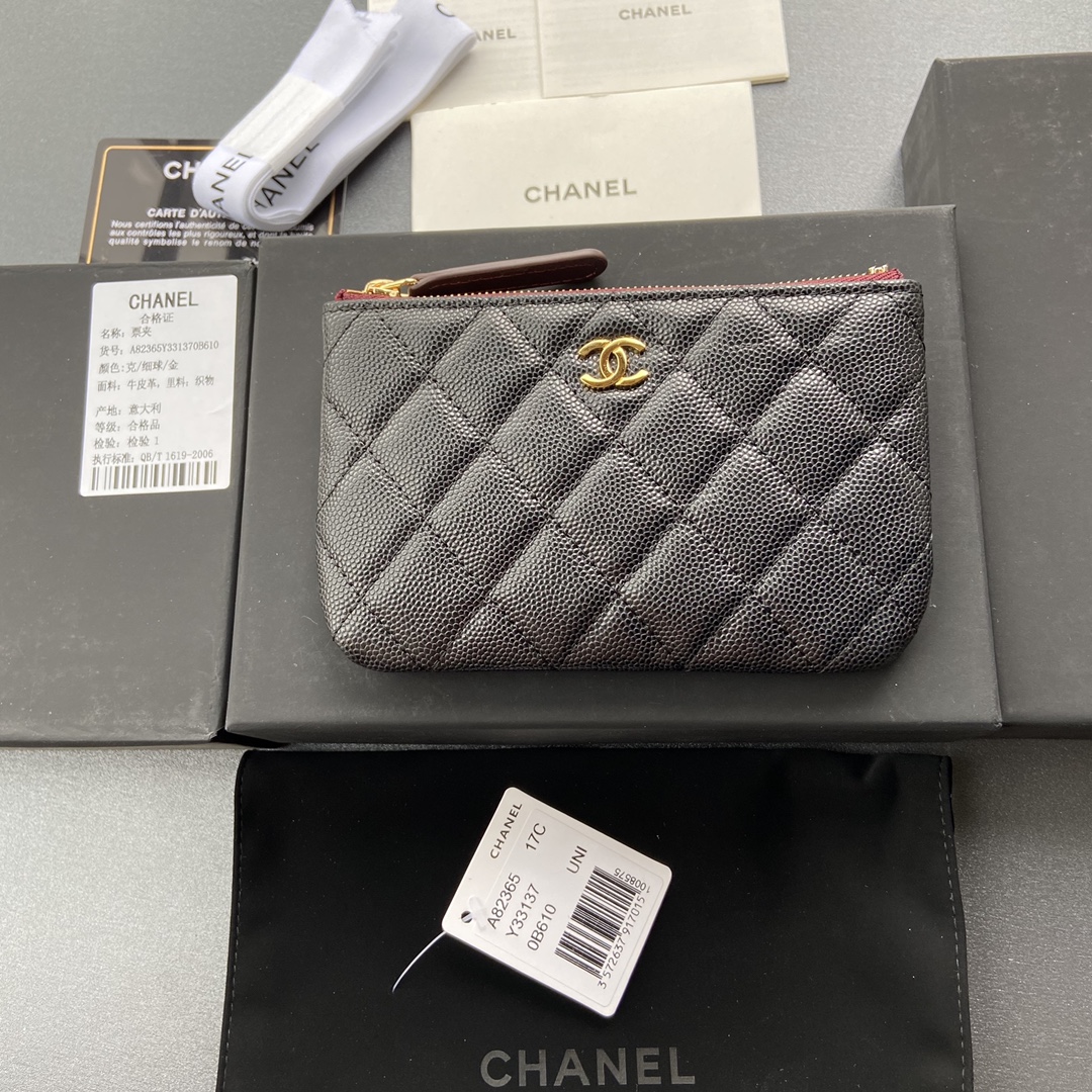 NO:384436,Xiaoxiang imported Italian pellet calfskin. Item number: A82365. Price: Size: w15×8.5cm. Color: Black fine lines gold steel mark, Chanel wallet, chanel, wallets, cowhide19860909小香进口意大利颗粒小牛皮 货号:A82365 价格: 尺寸:w15×8.5cm 颜色:黑色细纹金钢唛,香奈儿钱包,chanel,wallets,cowhide,Bag