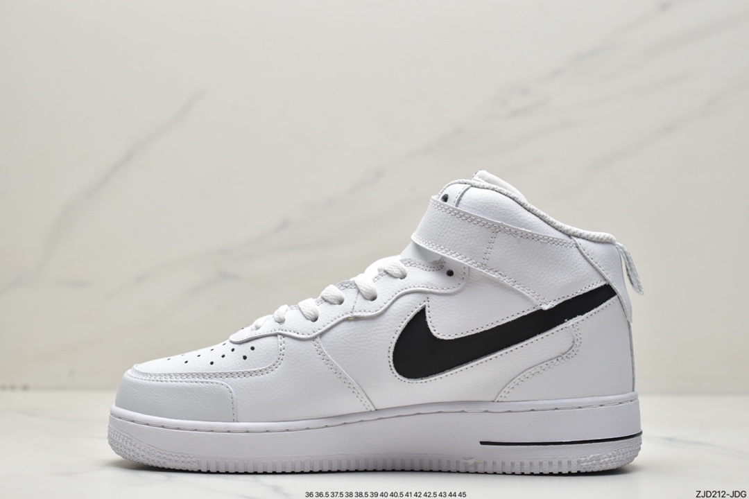240 Nike Air Force 1 空军一号官方货号CV3039-108