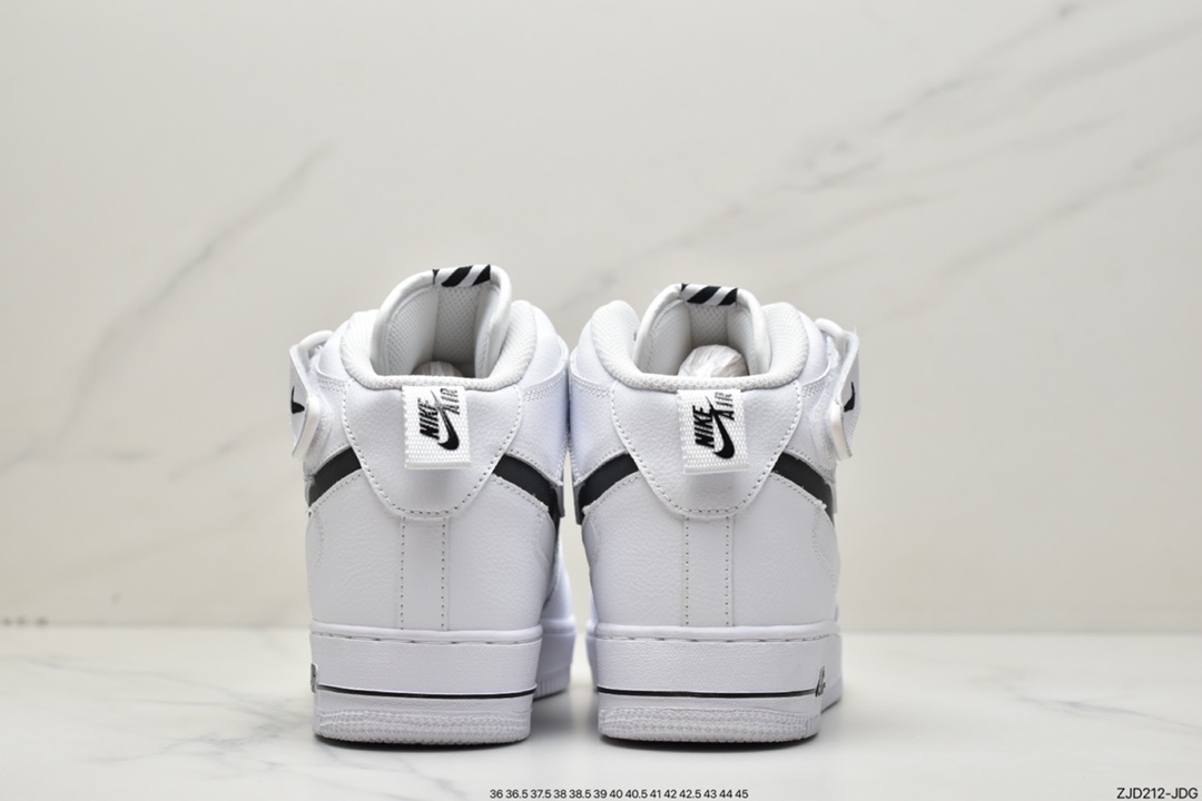 240 Nike Air Force 1 空军一号官方货号CV3039-108