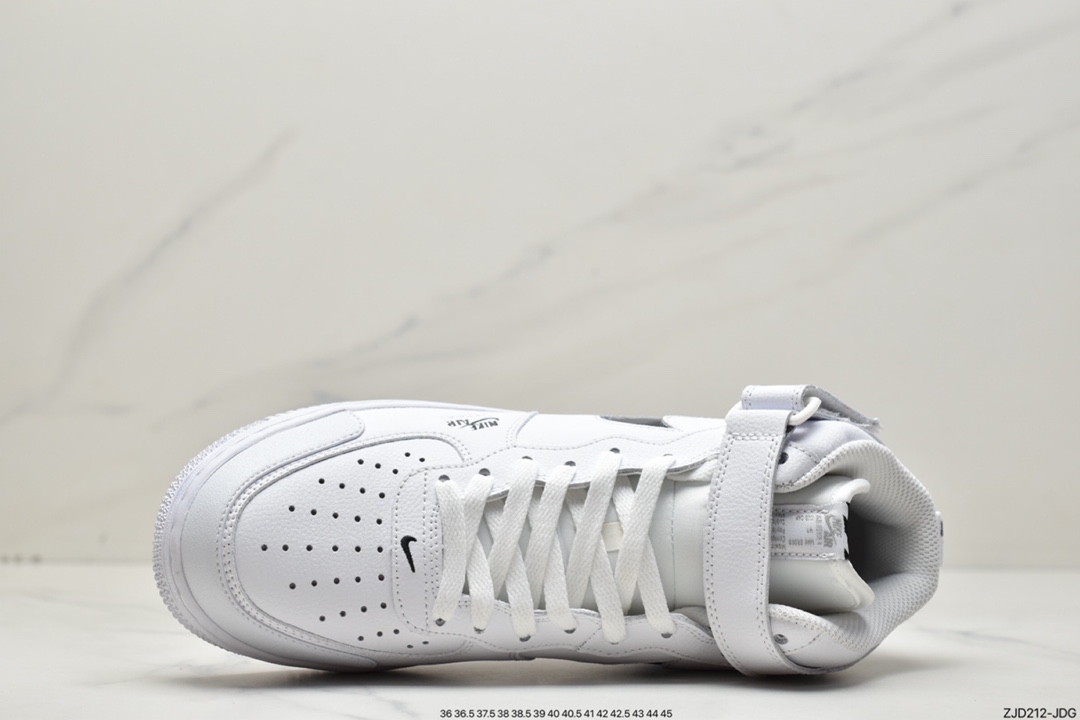 240 Nike Air Force 1 空军一号官方货号CV3039-108