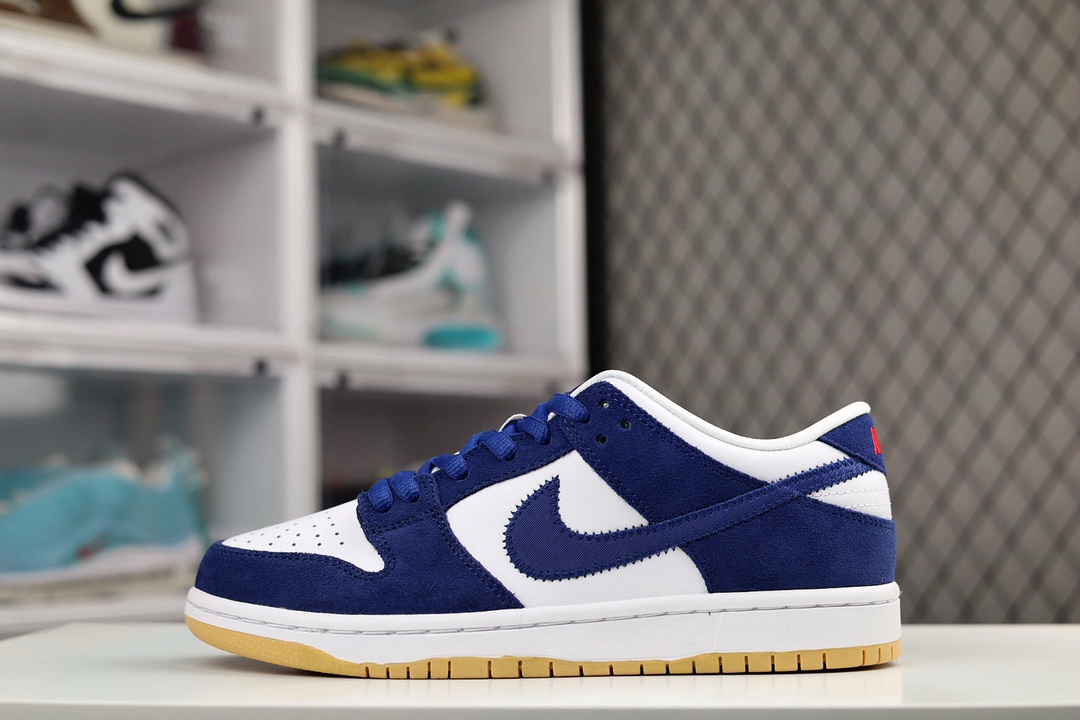 H5 Nike SB Dunk Low PRO PRM 白蓝 洛杉矶道奇纯原大厂出品 极力推荐原装头层材料 独家版型蒸餾加工帶來的是更好的视觉和脚感体验大厂纯原品质出货 清洁度 电绣工艺 皮料切割干净无任何毛边 细节完美官方