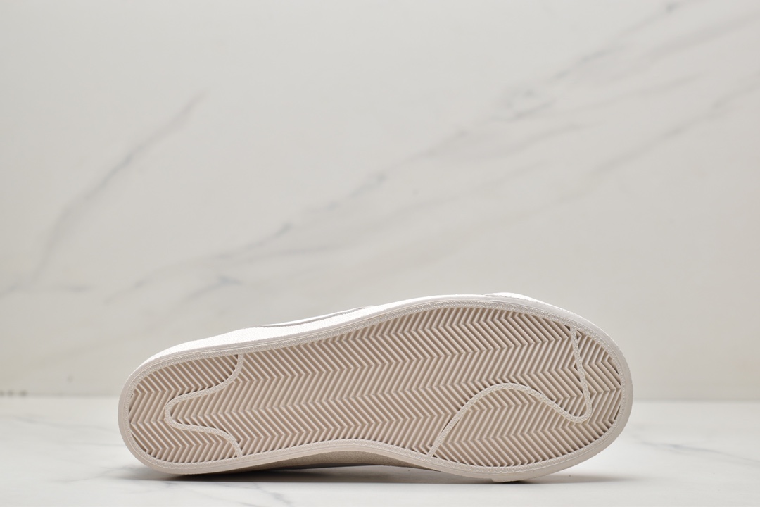 150 Nike Blazer Low '1977 Jumbo 经典开拓者低帮百搭休闲运动板鞋DV9122-131