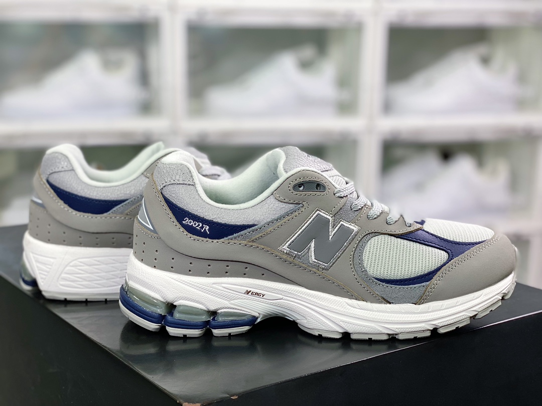 Thisisneverthat x NB ML2002 Series Retro Daddy Style Casual Sports Jogging Shoes ”Frosted Gray Midnight Blue” M2002RTH