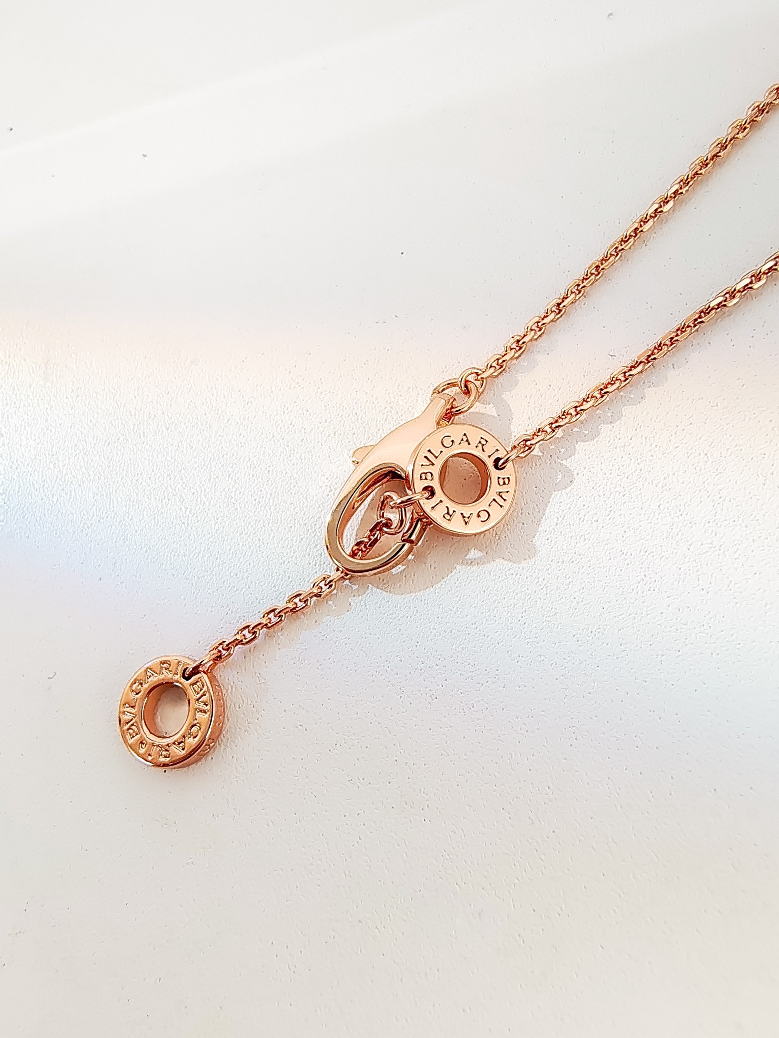Elegant DIVAS’ DREAM Necklace Inspired by Roman Spirit and Italian Aesthetics - 图片 8