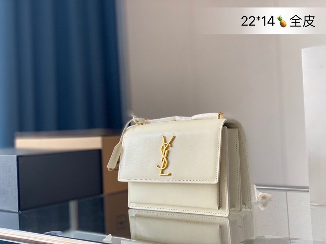 K5 牛皮版本 22cm  Saint Laurent 圣罗兰 YSL 王子文同款 无敌经典款牙签纹sunset日落包原厂皮版本出了这么长时间热度依然不减，可见它受人喜欢的程度非同一般高品质原厂正品皮，正品开模五金，追求每一个每一个细节，力求无穷大的接近正品，高品质却不高价，心动不如马上行动尺寸：22 14cm