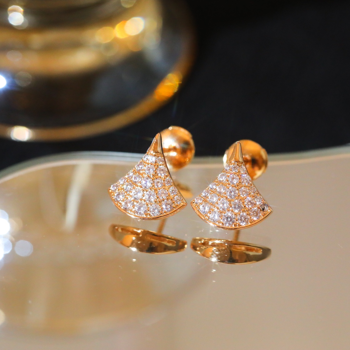 BVLGARI BVLGARI спружынны калье эксклюзіўная гальванічная тэхналогія 18K сапраўднае золата адчуванне-вышэйшая якасць
