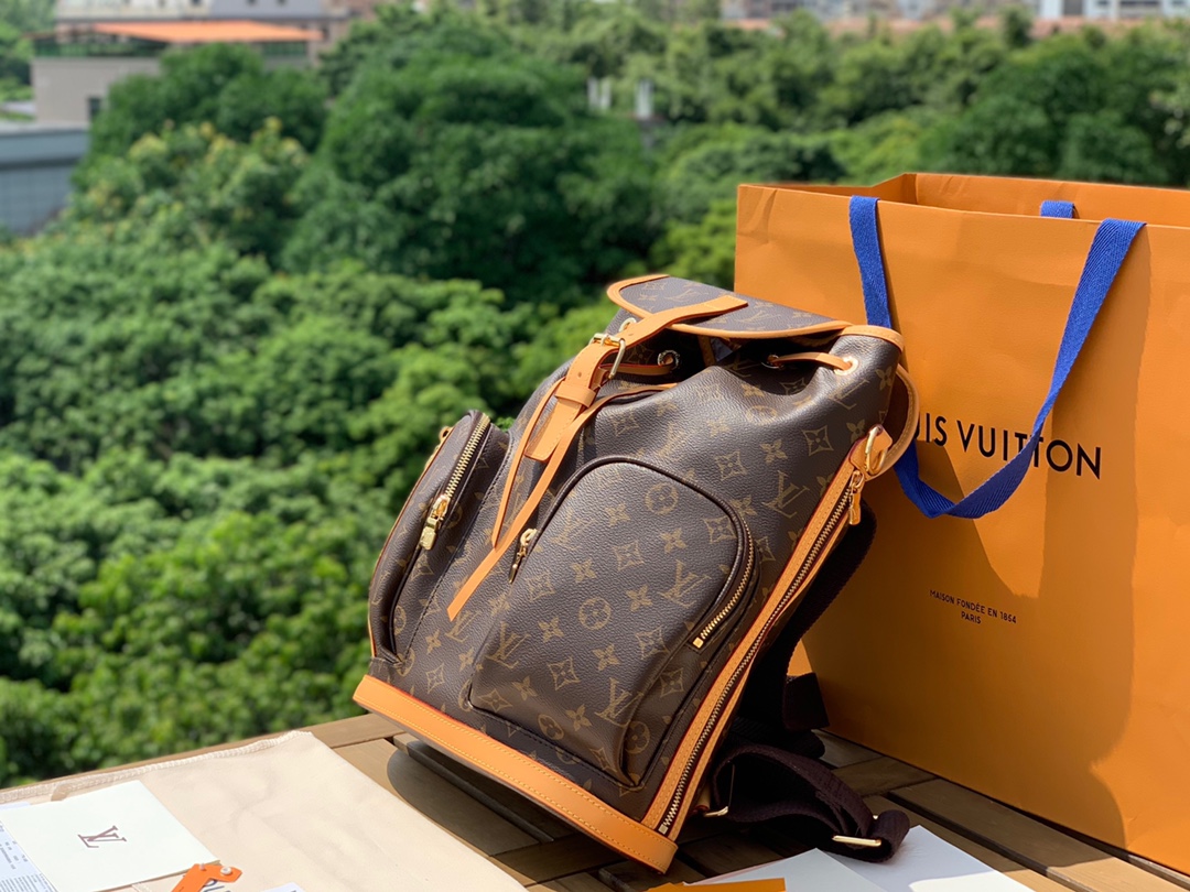 🌼尺寸31-38-11cm海外贸易公司订单！LV新款老花中古BOS🌼PHORE系列小号双肩背包，取材Mo