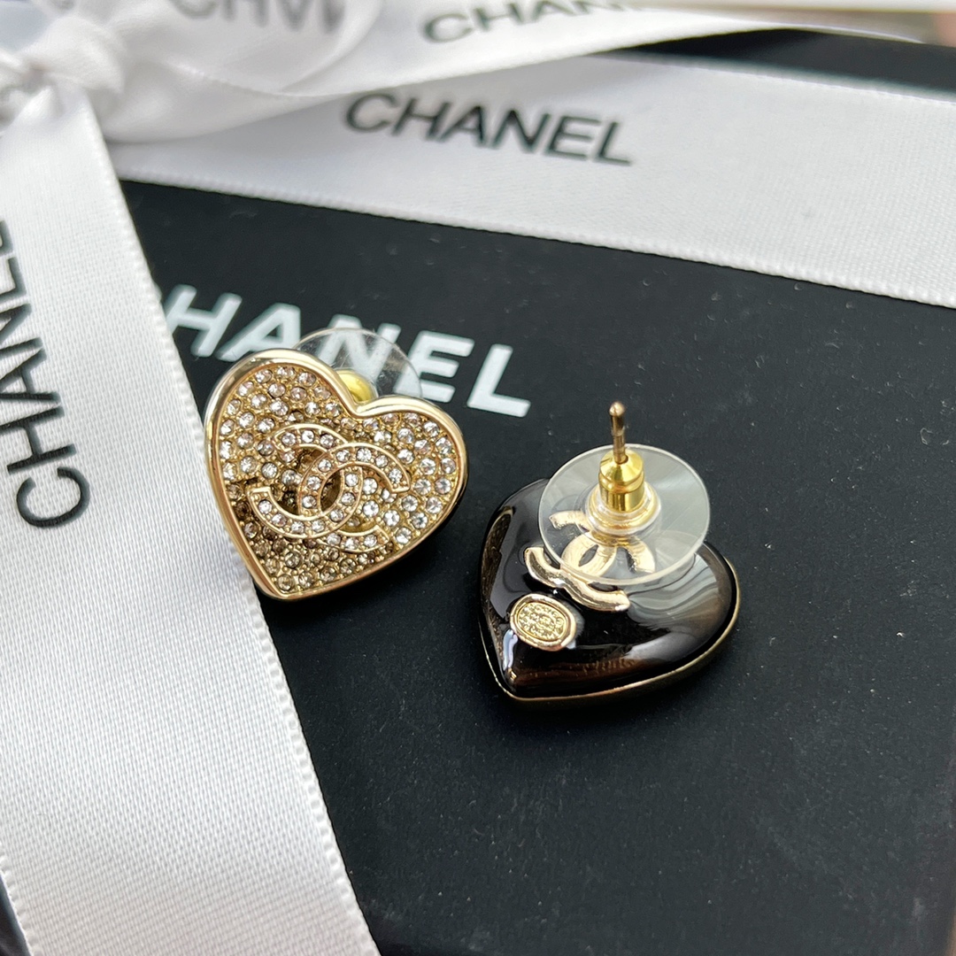 新款☑️CHANEL香奈儿c1双c桃心爱心耳钉耳环