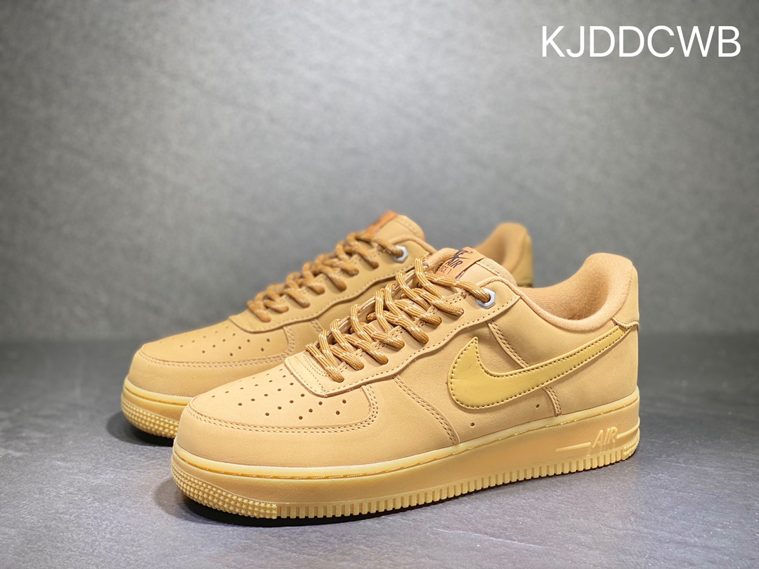 240 Nike Air Force 1 空军一号  CJ9179-200