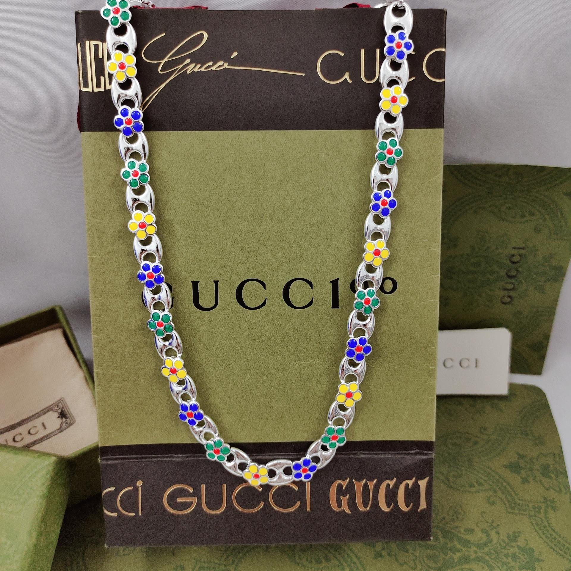 Gucci Jewelry Necklaces & Pendants Blue Green Yellow