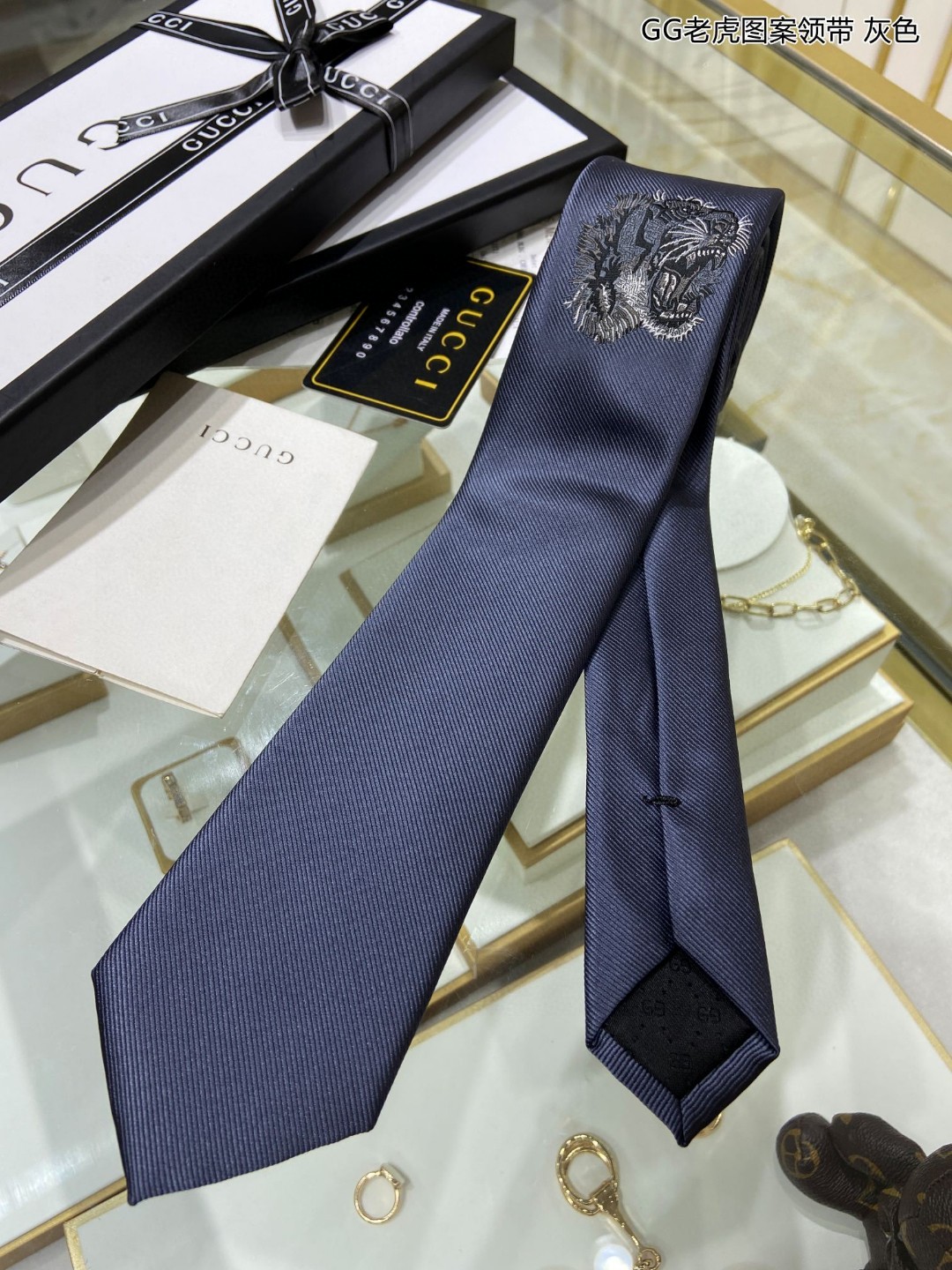 GUCCI古驰100%顶级提花真丝老虎图案领带