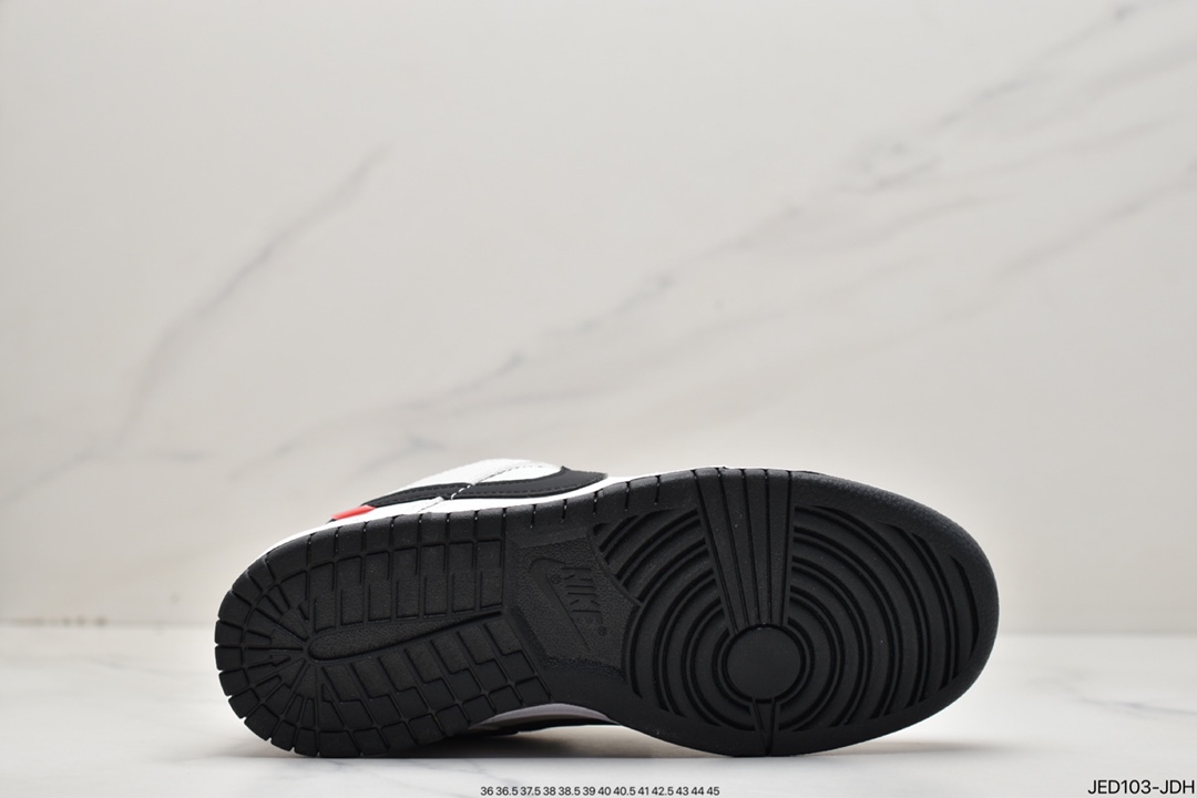 150 Nike Dunk Low “Racer 黑灰 头文字D AE86 ” DD1391-103
