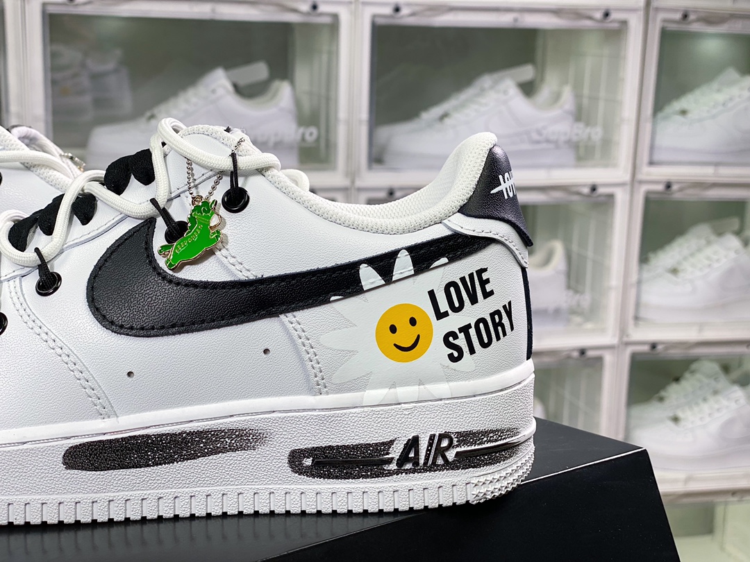 260 Air Force 1 07 LV8”White/Black/Love Story”空军一号CW2288-111