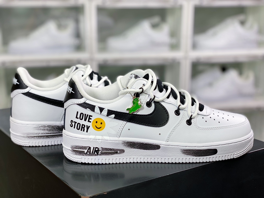 260 Air Force 1 07 LV8”White/Black/Love Story”空军一号CW2288-111