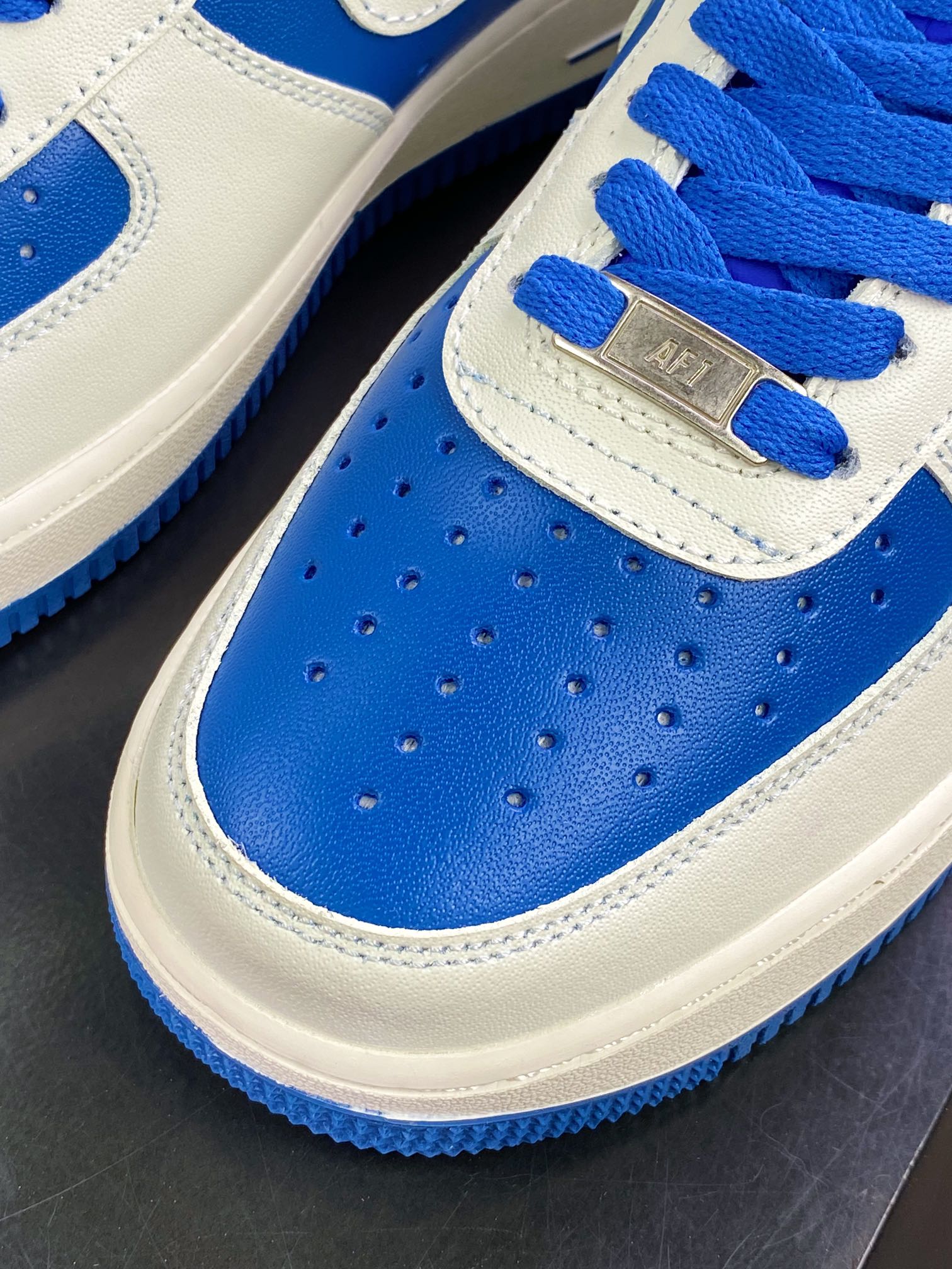 220  Air Force 1 '07 Low”Beige/Blue/Red”空军一号DD8959-703