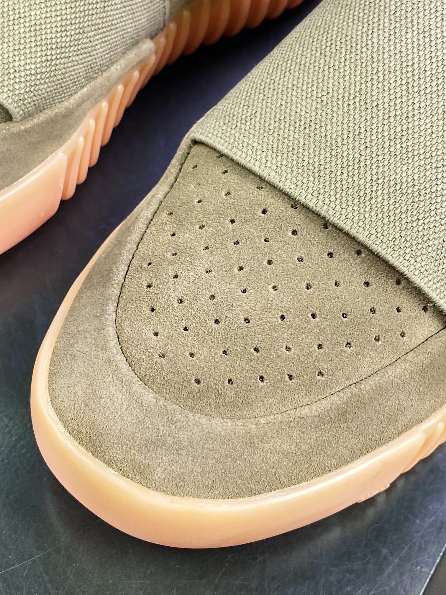 Kanye West x Originals YEEZY BOOST 750 ”Light Brown” first generation high help BY2456