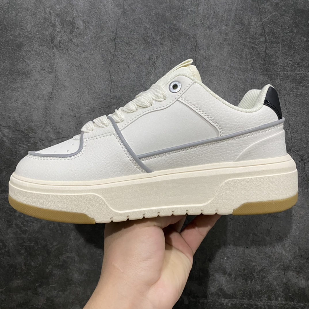 图片[2]-韩国洋基队NY大标潮流老爹鞋 MLB小白鞋市面上唯一顶级纯原版本 原材料打造 原楦原档案数据开发版型 完美鞋头弧度/后套收口效果🆚市面文案版本‼️ 原厂立体填充鞋舌海绵 中底注胶孔原数据开发模具大底 原厂转印标 保证不掉字 内增高6cm 原厂1：1模具开发 原厂进口纳米材质 原厂 全套手提袋 原盒雷射防伪标包装 天猫订单品质 官网尺码35 36 36.5 37.5 38 38.5 39 40 40.5 41 42 42.5 43 44 45-选品中心