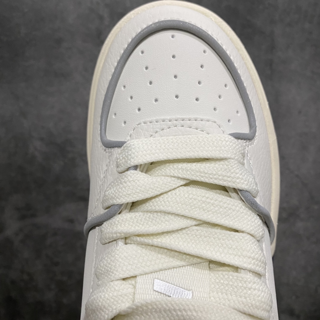 图片[5]-韩国洋基队NY大标潮流老爹鞋 MLB小白鞋市面上唯一顶级纯原版本 原材料打造 原楦原档案数据开发版型 完美鞋头弧度/后套收口效果🆚市面文案版本‼️ 原厂立体填充鞋舌海绵 中底注胶孔原数据开发模具大底 原厂转印标 保证不掉字 内增高6cm 原厂1：1模具开发 原厂进口纳米材质 原厂 全套手提袋 原盒雷射防伪标包装 天猫订单品质 官网尺码35 36 36.5 37.5 38 38.5 39 40 40.5 41 42 42.5 43 44 45-选品中心