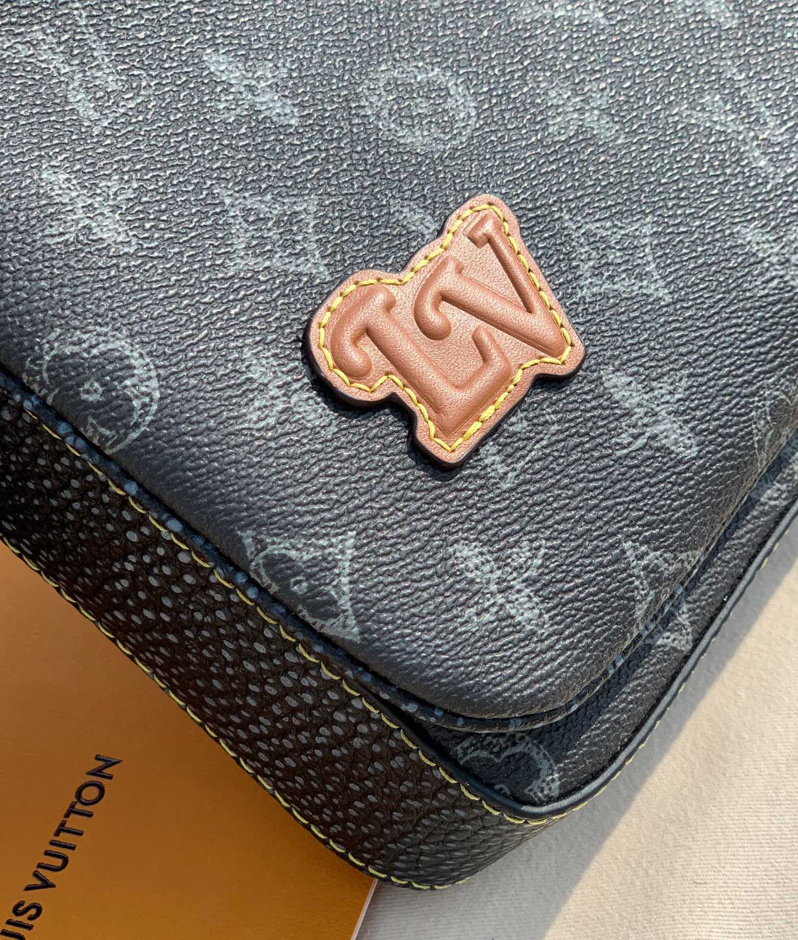 非市场普通货 进口皮料半钢五金 m46340尺寸28-8.5-7cm原厂渠道特供 LV Trio 三合一