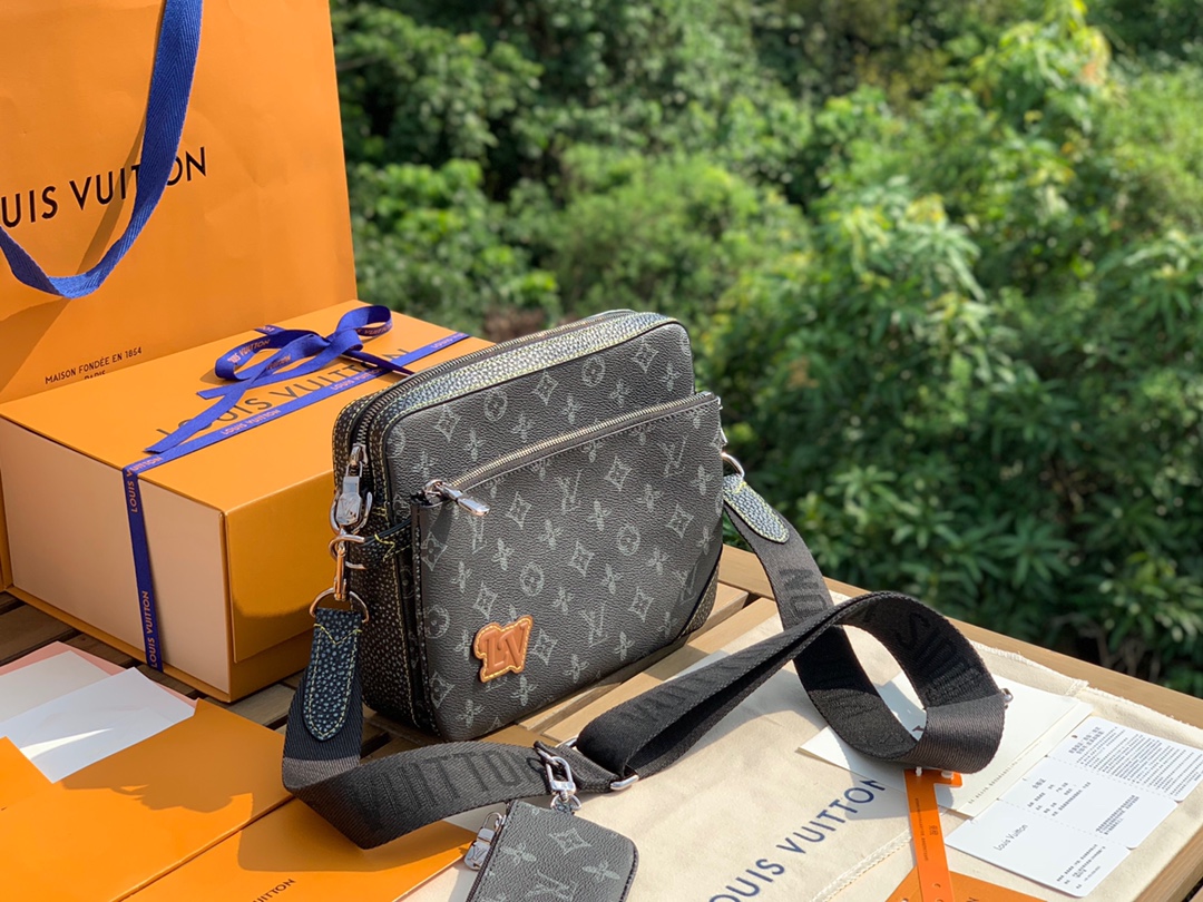 非市场普通货 进口皮料半钢五金 m46340尺寸28-8.5-7cm原厂渠道特供 LV Trio 三合一