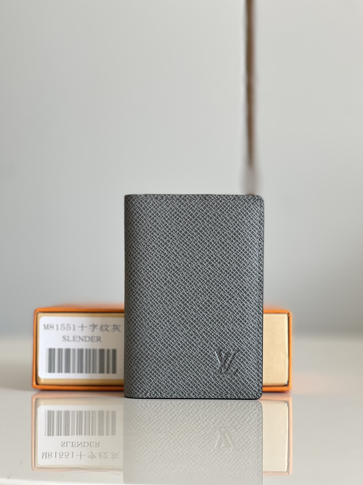 Louis Vuitton Wallet Grey Cowhide M81551