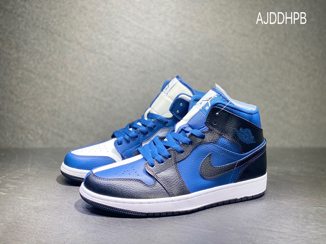 240 NIKE Air Jordan 1 mid乔丹中帮休闲板鞋 DR0501-401