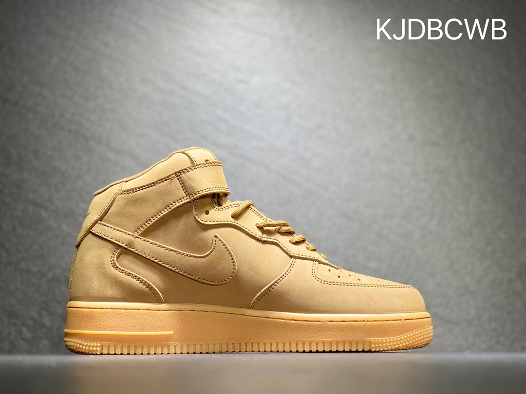 220 Nike Air Force 1 空军一号  715889-200